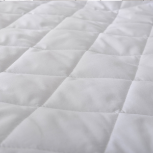 The Lyndon Company Easy Wash Quilted Mattress Protector